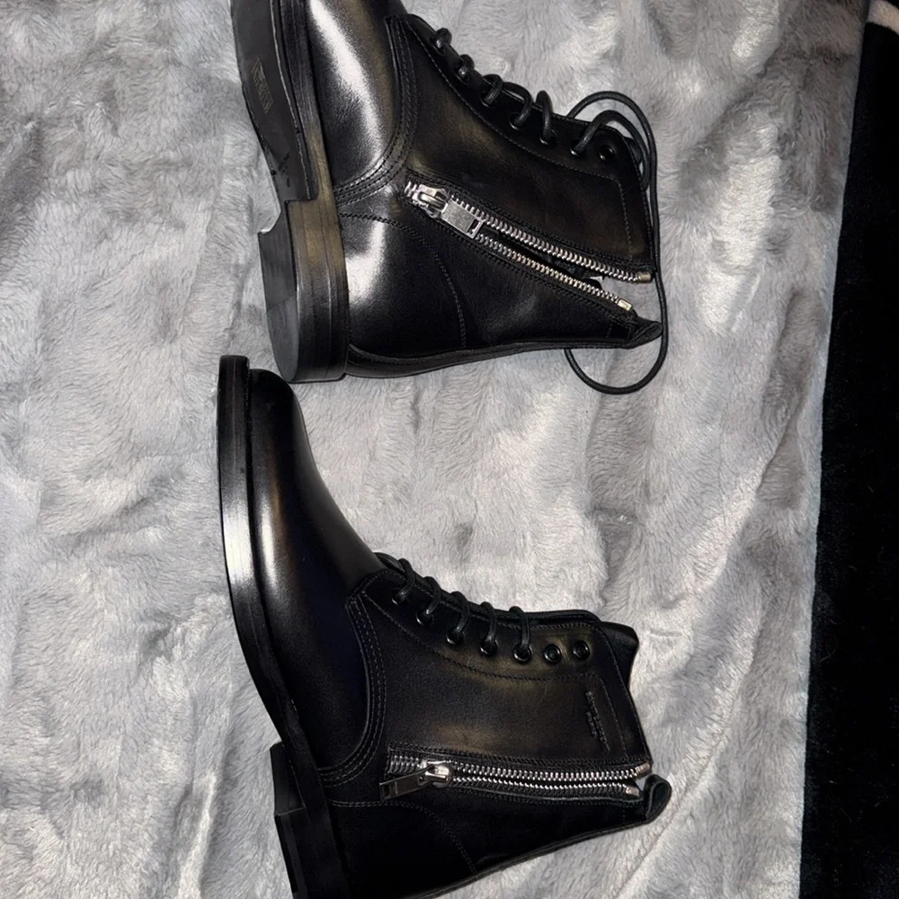 Saint Laurent new with box boots size 40 great condition - Picture 5 of 13